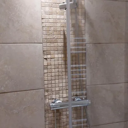 Cocon Confort Avec Parking Gratuit Appartement Nîmes