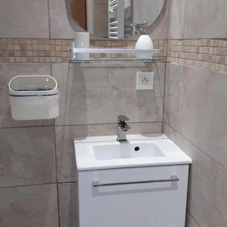 Appartement Cocon Confort Avec Parking Gratuit Nîmes